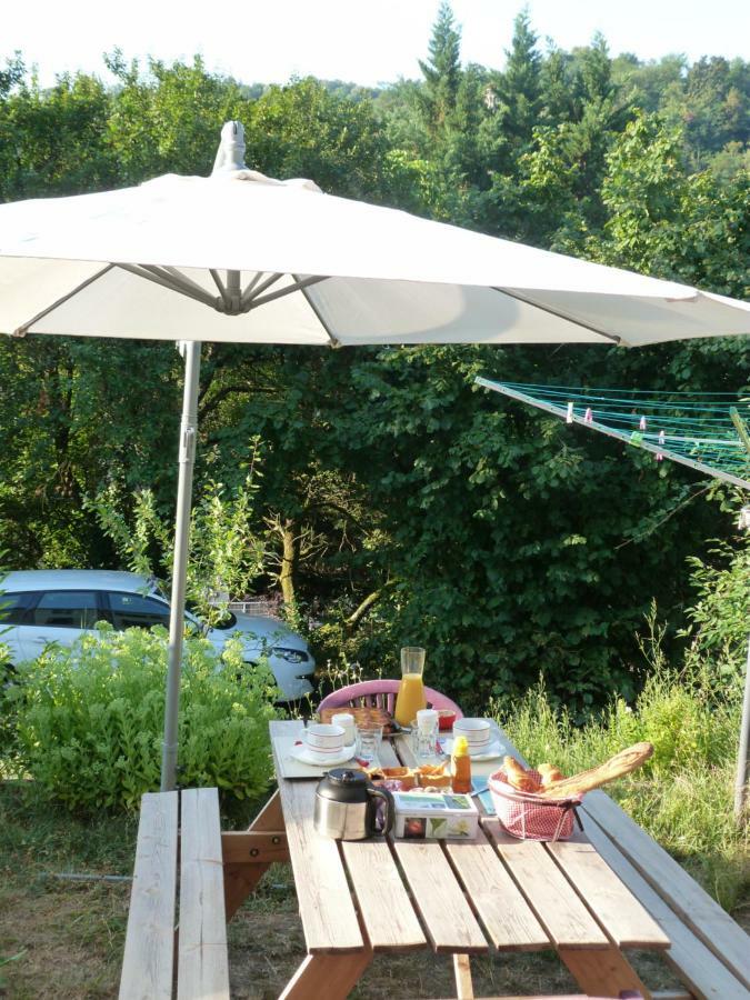 La Maison Du Lac Pensión Aubin (Aveyron)