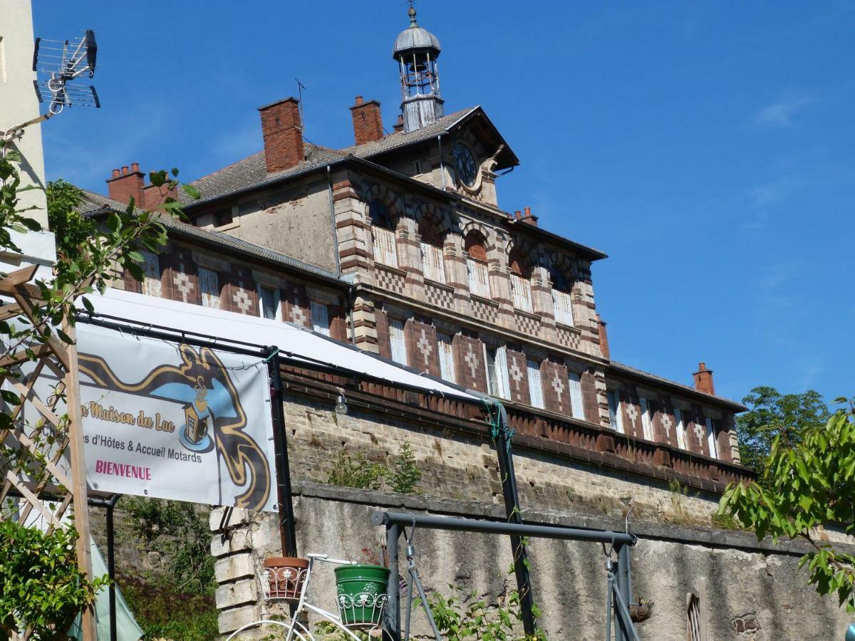Pensión La Maison Du Lac Aubin (Aveyron)